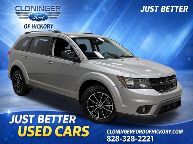 Used 2018 Dodge Journey SXT w/ Connectivity Group image 1