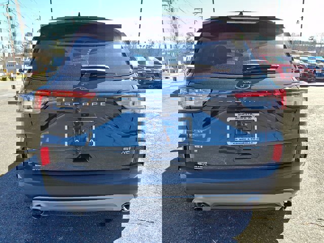 Certified 2022 Ford Escape SE w/ Convenience Package image 4