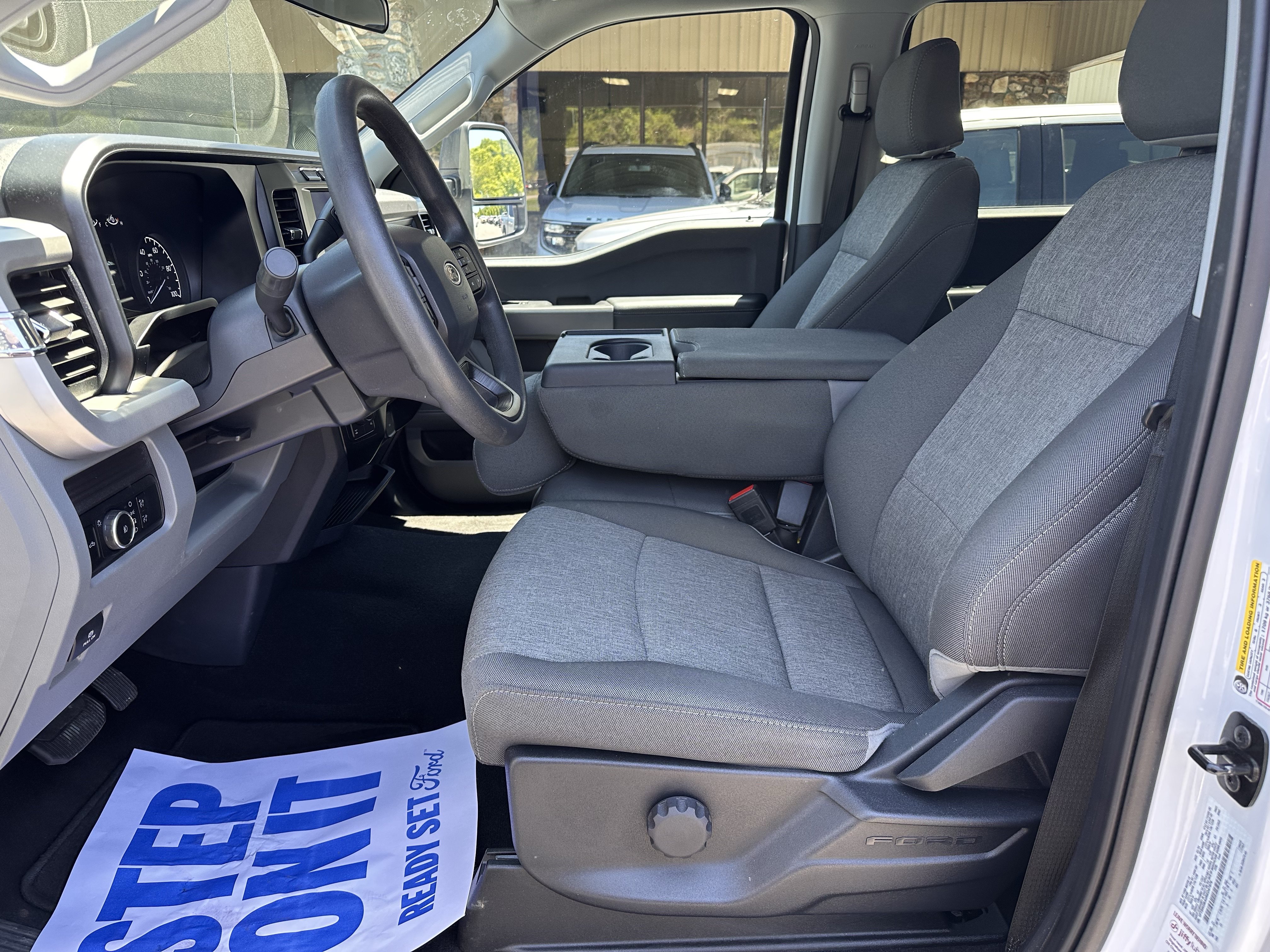 Certified 2024 Ford F250 XL w/ STX Appearance Package AWD/4WD image 11