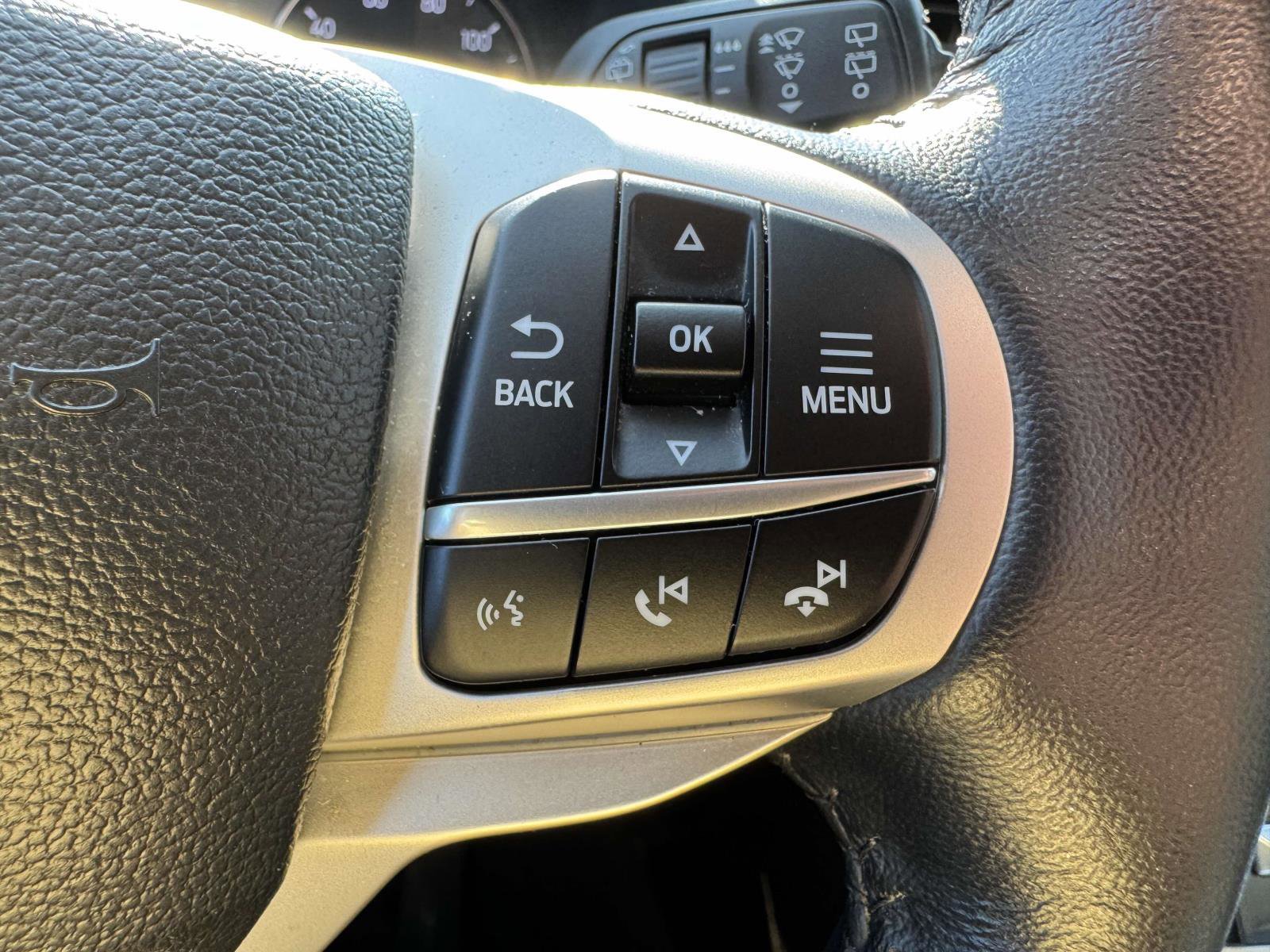 Certified 2022 Ford Explorer XLT w/ Class IV Trailer Tow Package image 29