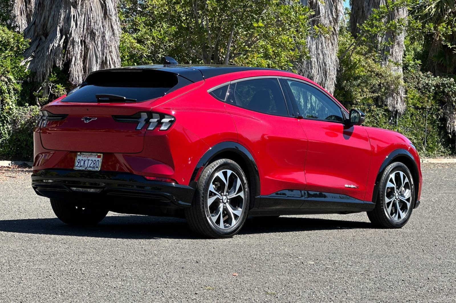 Certified 2022 Ford Mustang Mach-E Premium RWD image 3