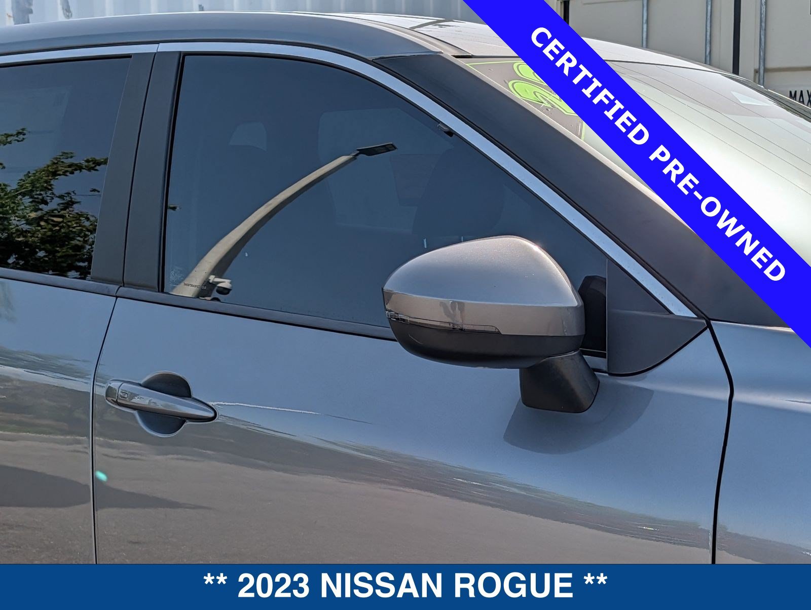 Used 2023 Nissan Rogue SV FWD image 11