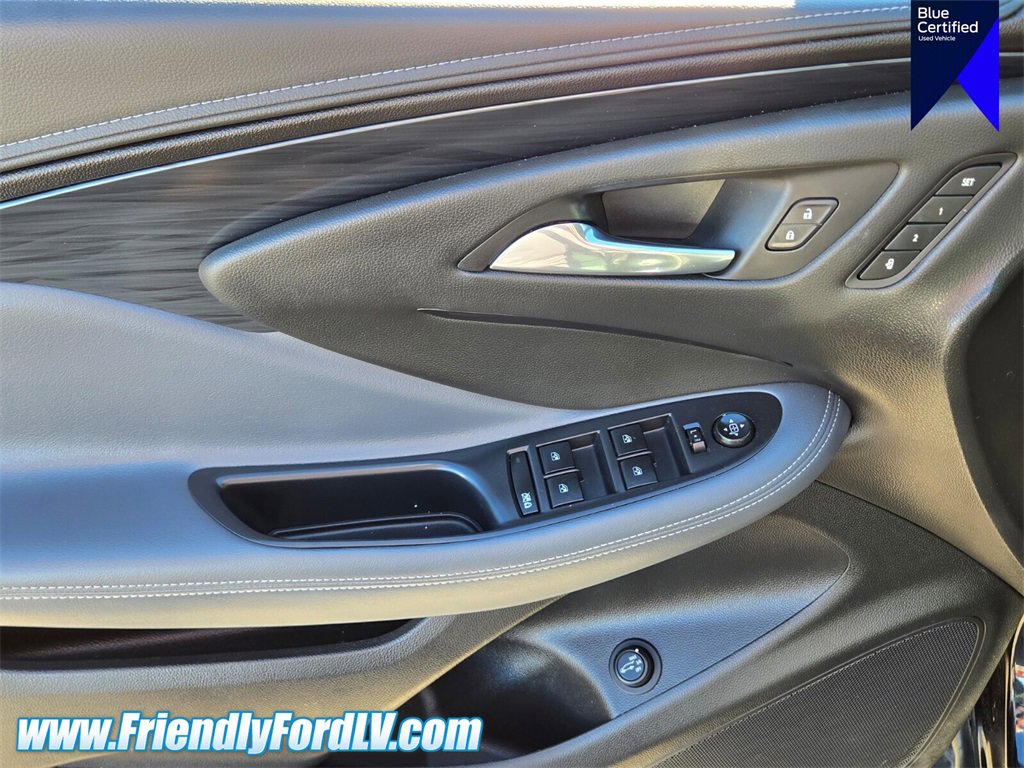 Used 2020 Buick Envision Essence w/ LPO, Cargo Package image 19