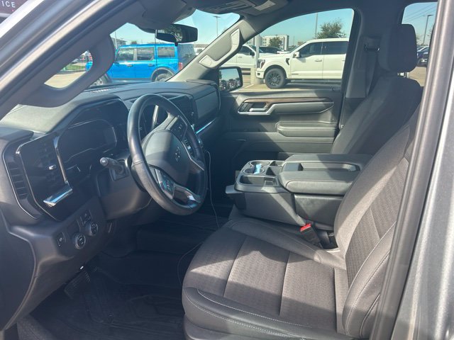 Used 2024 Chevrolet Silverado 1500 RST w/ Protection Package RWD image 3