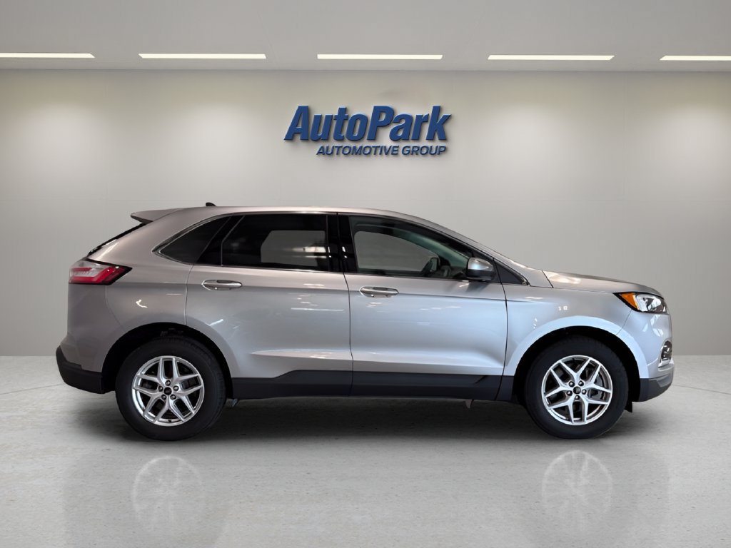 Certified 2023 Ford Edge SEL w/ Convenience Package AWD/4WD image 8