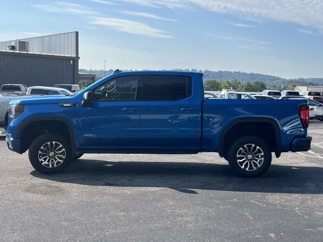 Used 2023 GMC Sierra 1500 AT4 w/ AT4 Premium Package AWD/4WD image 7