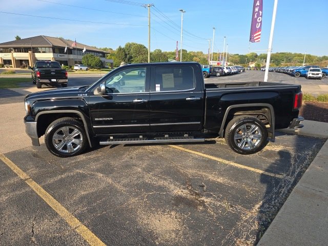 Used 2017 GMC Sierra 1500 SLT image 2