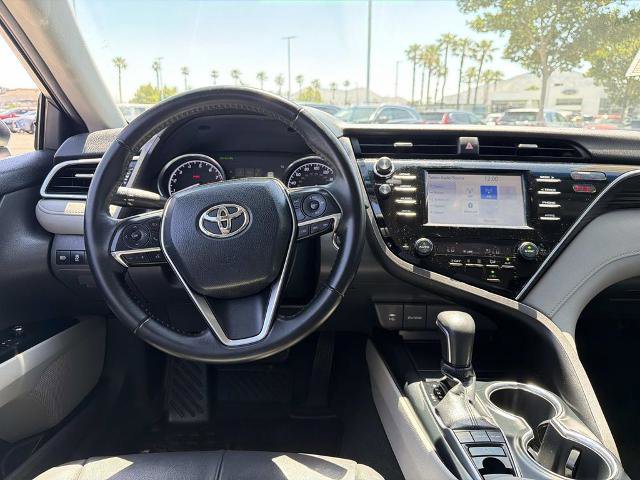 Used 2018 Toyota Camry XLE FWD image 11