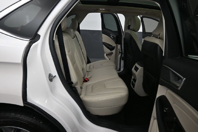 Certified 2019 Ford Edge Titanium w/ Equipment Group 301A AWD/4WD image 26
