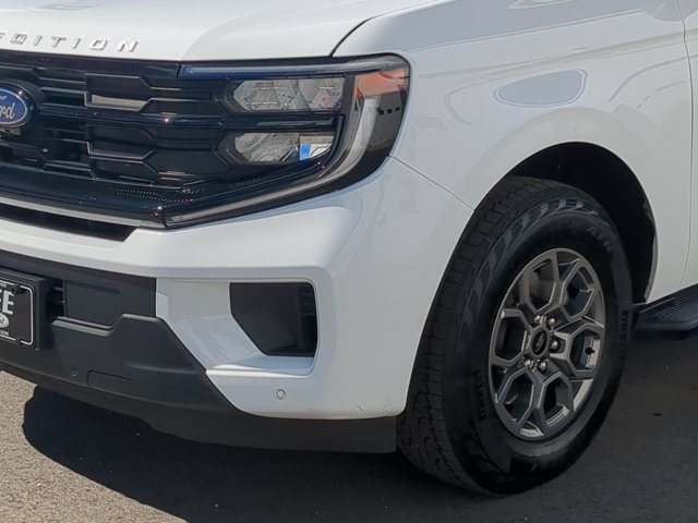 Certified 2026 Ford Expedition Max Active RWD image 9