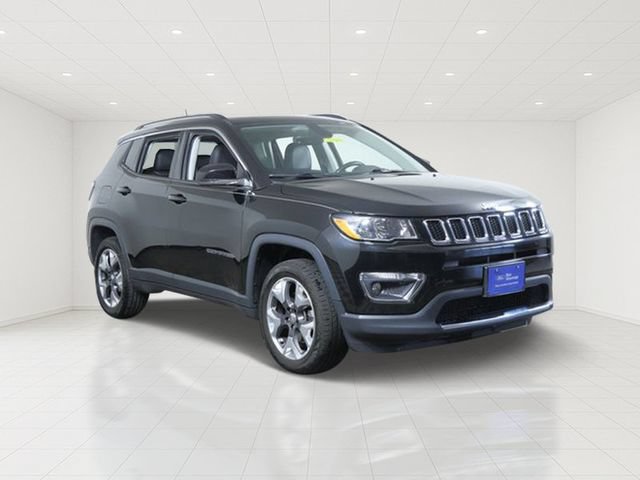 Used 2018 Jeep Compass Limited w/ Navigation Group AWD/4WD image 1