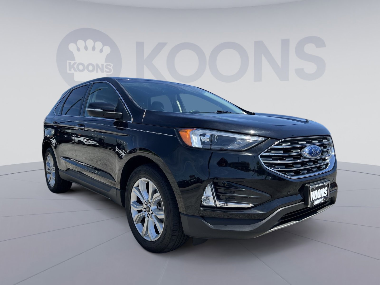 Certified 2023 Ford Edge Titanium w/ Cargo Accessory Package AWD/4WD image 18