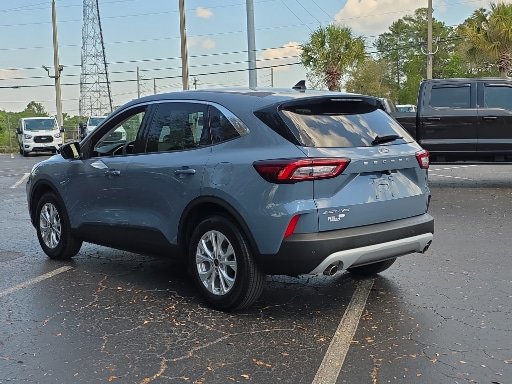 Certified 2024 Ford Escape Active w/ Tech Pack #2 FWD image 3