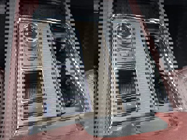 Certified 2024 Ford Expedition Limited image 20