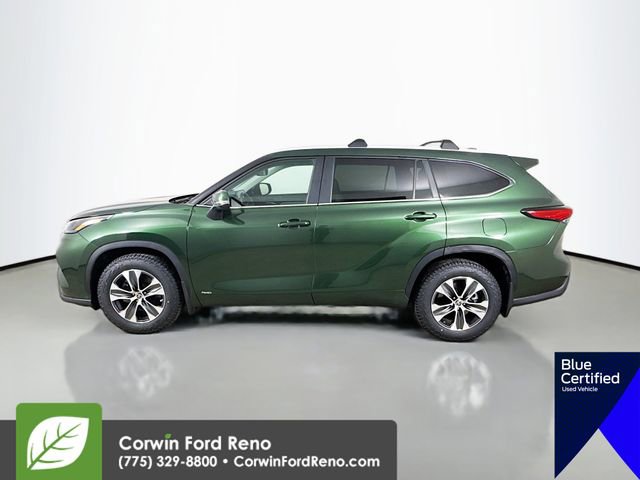 Used 2023 Toyota Highlander XLE AWD/4WD image 5