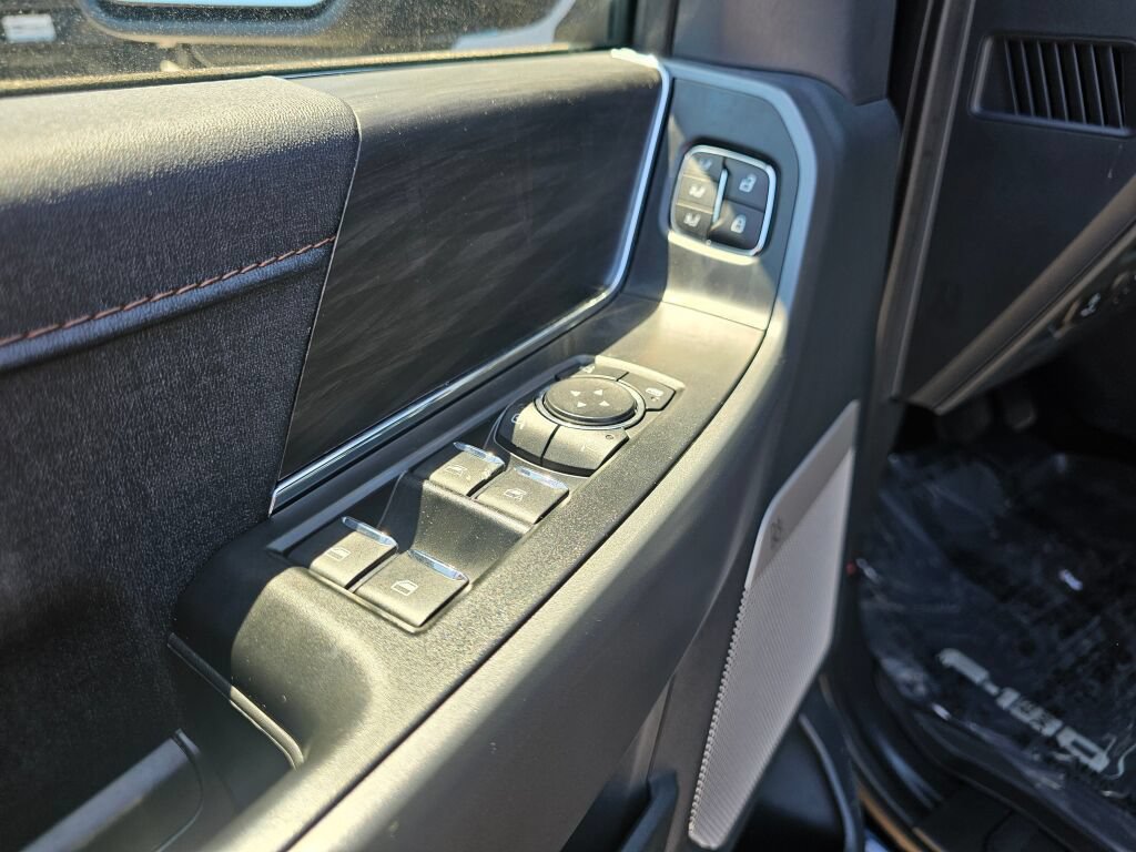 Certified 2025 Ford F150 Lightning Lariat AWD/4WD image 16