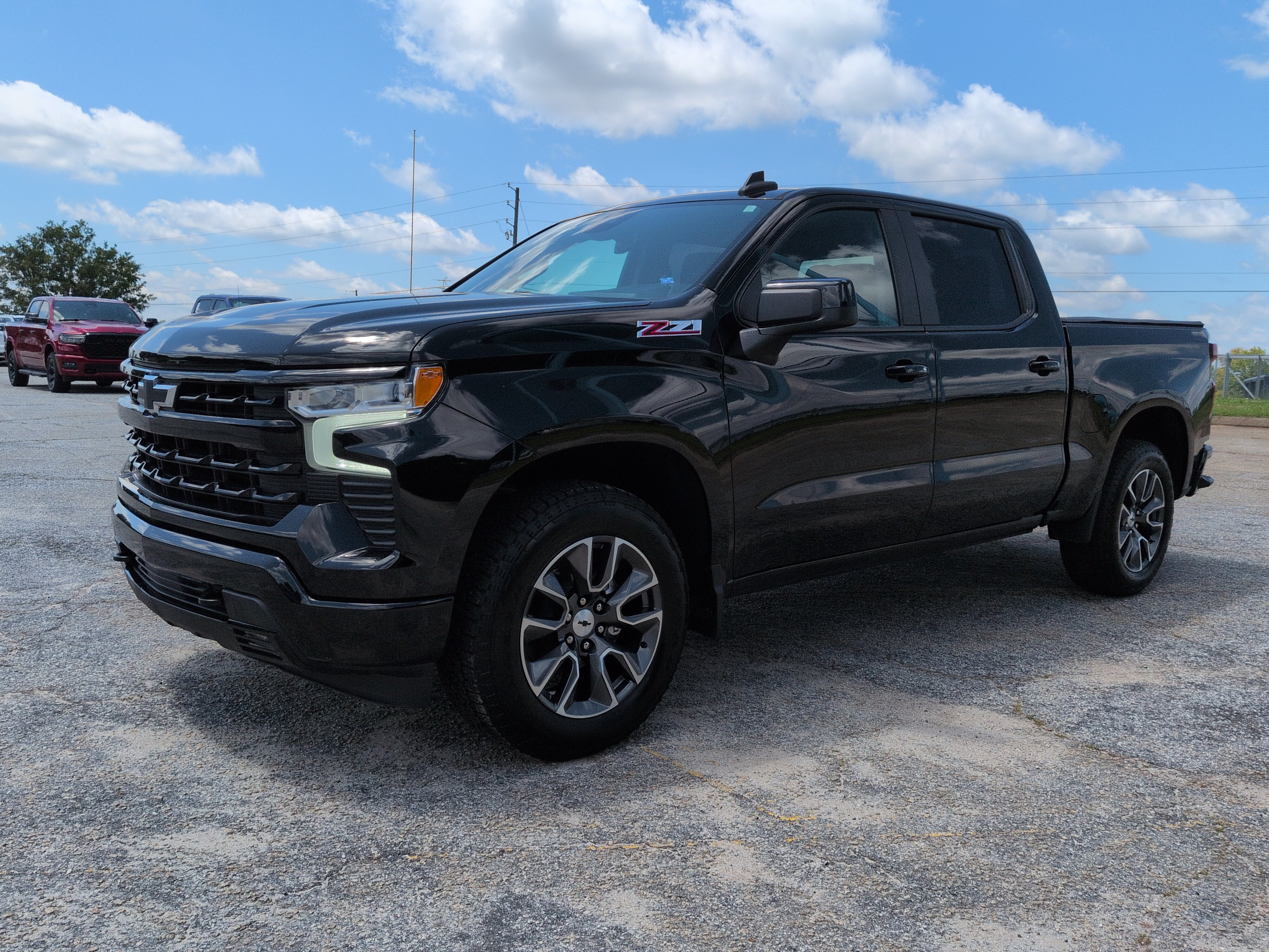 Used 2023 Chevrolet Silverado 1500 RST AWD/4WD image 6