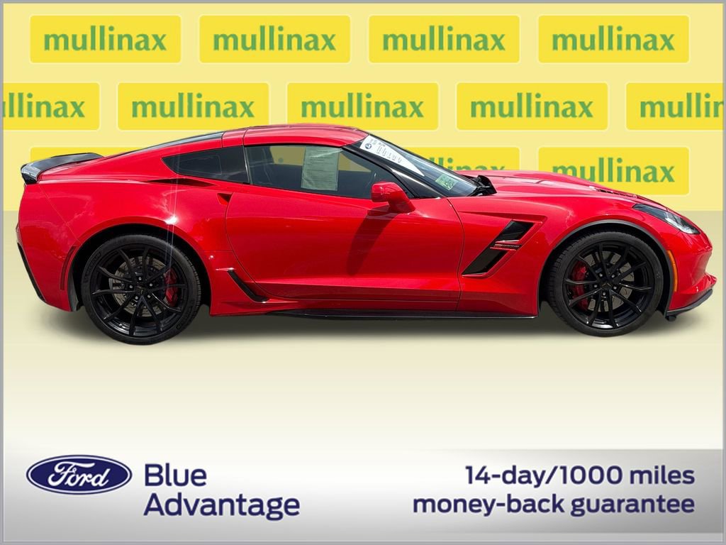 Used 2019 Chevrolet Corvette Grand Sport RWD image 2