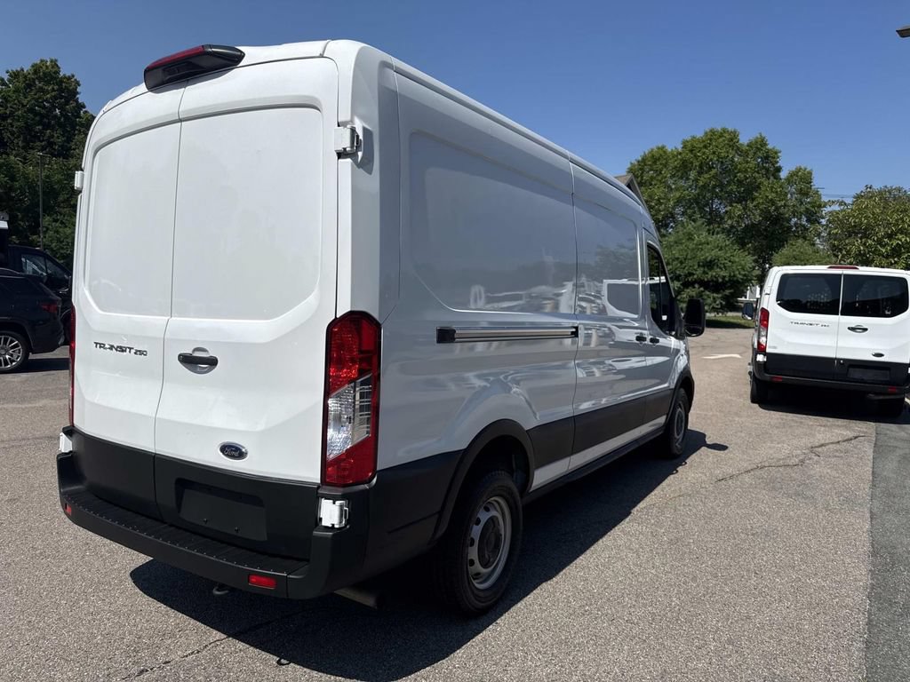 Certified 2023 Ford Transit 250 Medium Roof RWD image 7