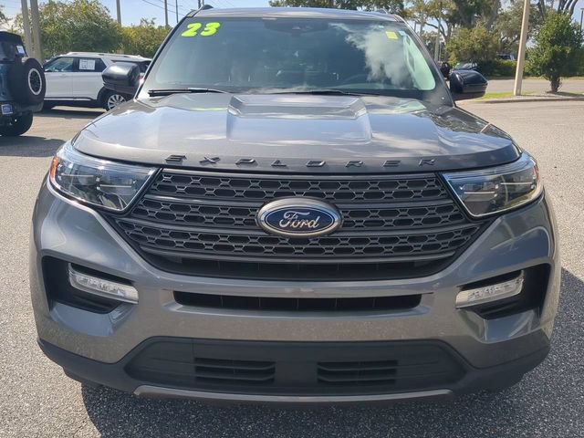 Certified 2023 Ford Explorer XLT w/ Equipment Group 202A AWD/4WD image 10