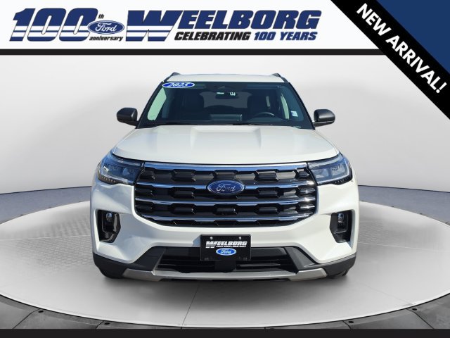 Certified 2025 Ford Explorer Active w/ Active Comfort Package AWD/4WD image 8
