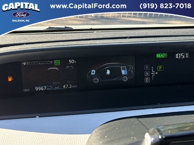 Used 2022 Toyota Prius Limited FWD image 25