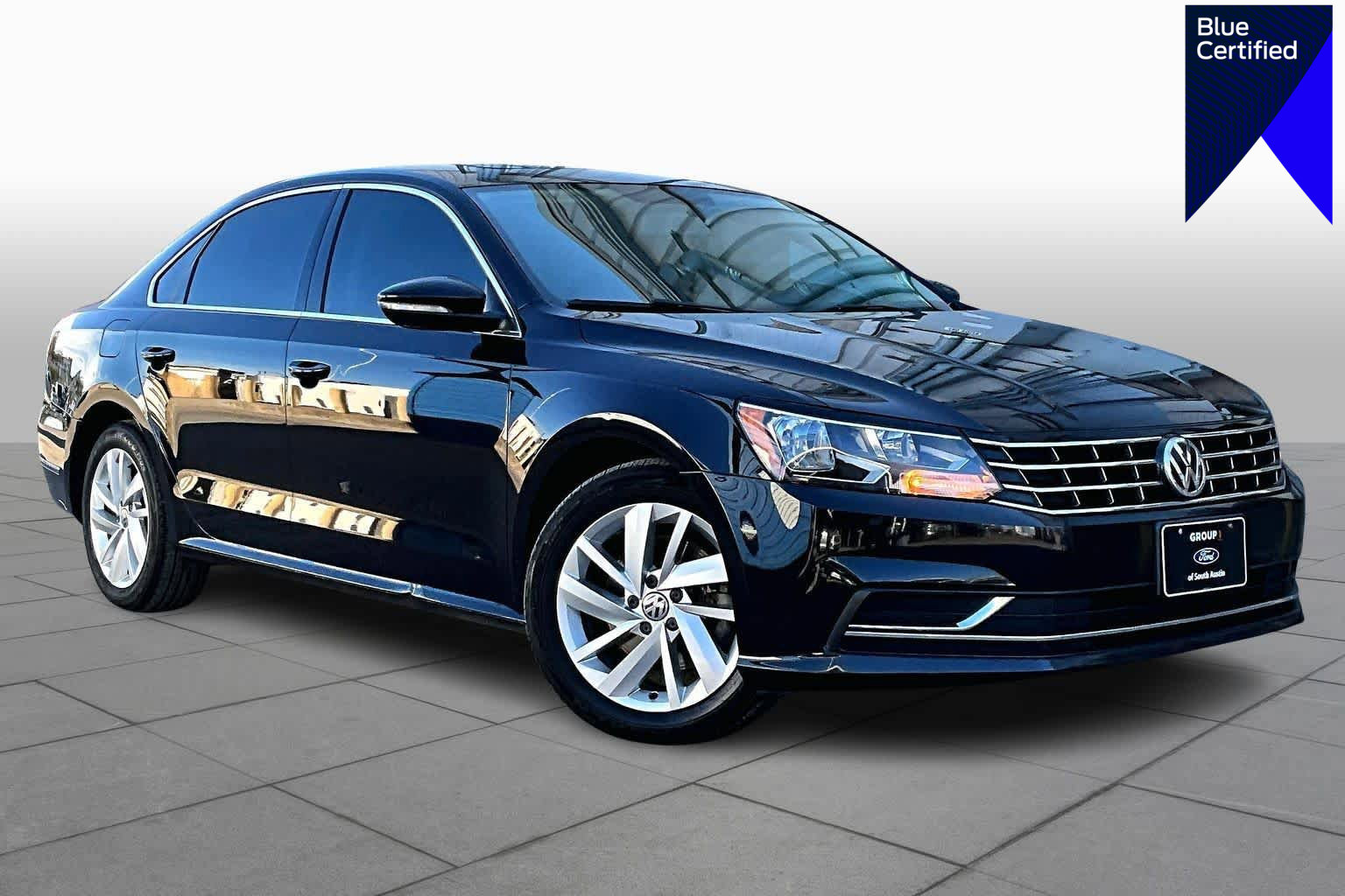 Used 2018 Volkswagen Passat 2.0T SE