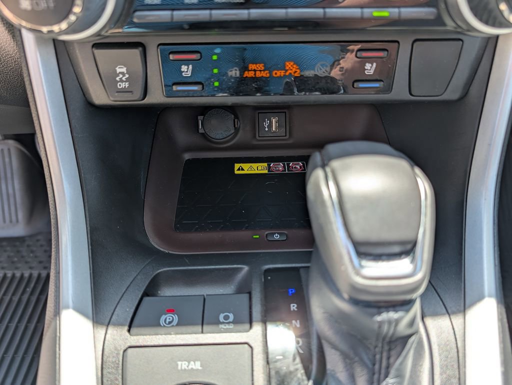 Used 2023 Toyota RAV4 Limited AWD/4WD image 13