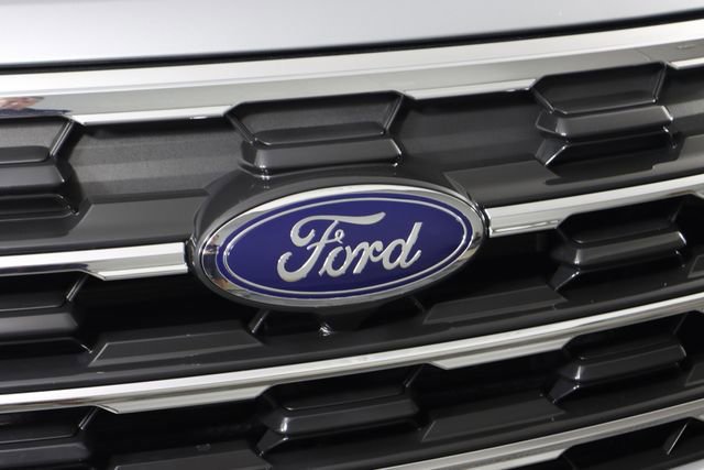 Certified 2025 Ford Explorer Active w/ Active Comfort Package image 17