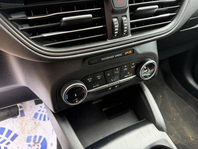Certified 2025 Ford Escape Active AWD/4WD image 21