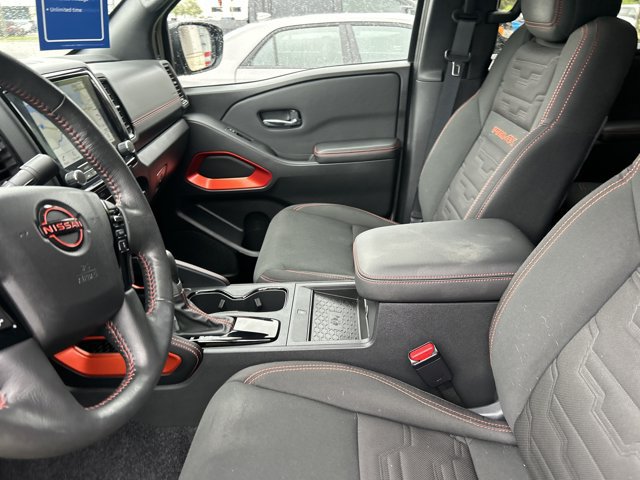Used 2024 Nissan Frontier PRO-4X w/ Pro Convenience Package AWD/4WD image 16