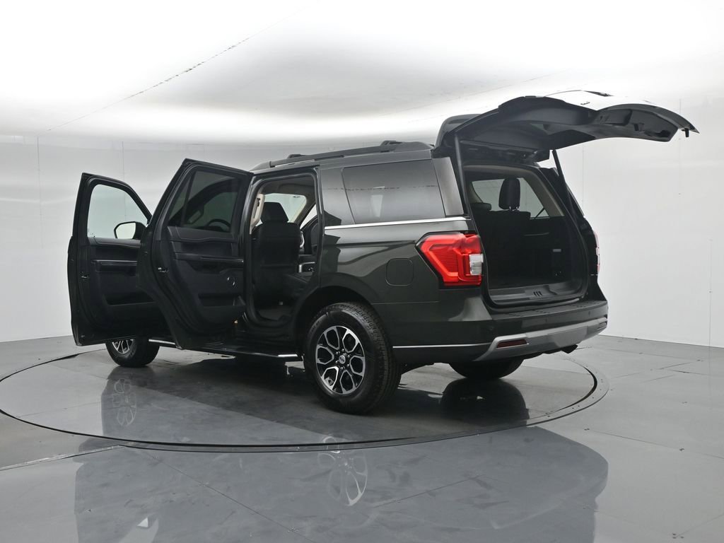 Certified 2023 Ford Expedition XLT image 46