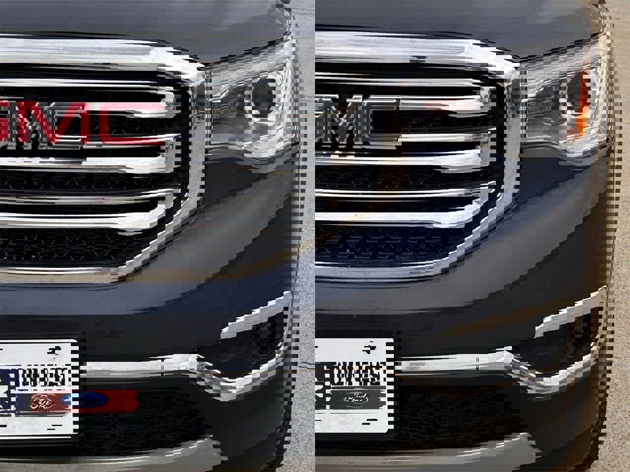 Used 2019 GMC Acadia SLT image 10