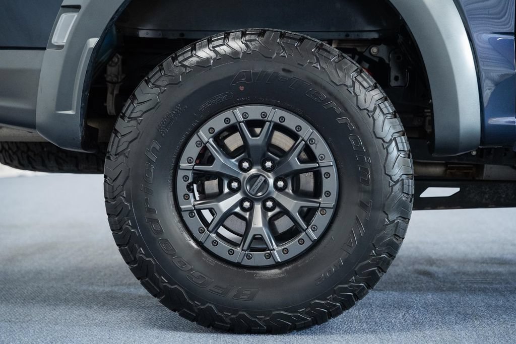 Certified 2022 Ford F150 Raptor w/ Raptor 37 Performance Package AWD/4WD image 18