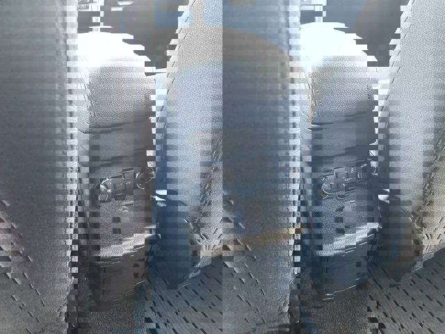 Certified 2018 Ford Explorer XLT w/ Equipment Group 201A image 20