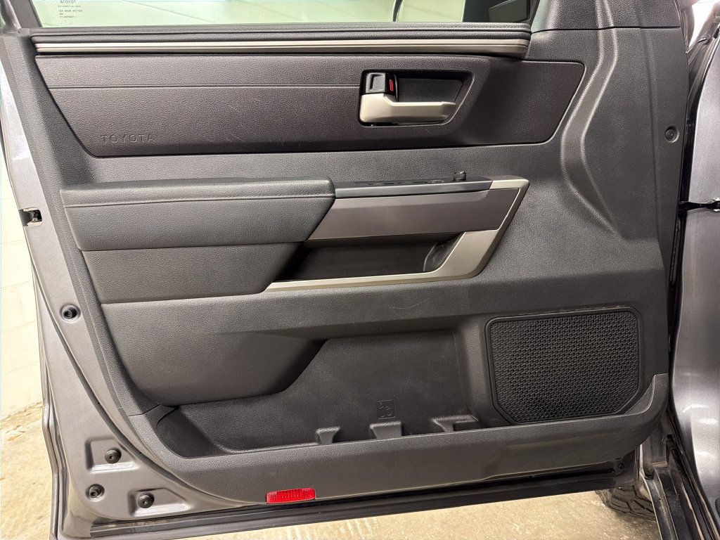 Used 2025 Toyota Tundra SR5 AWD/4WD image 16