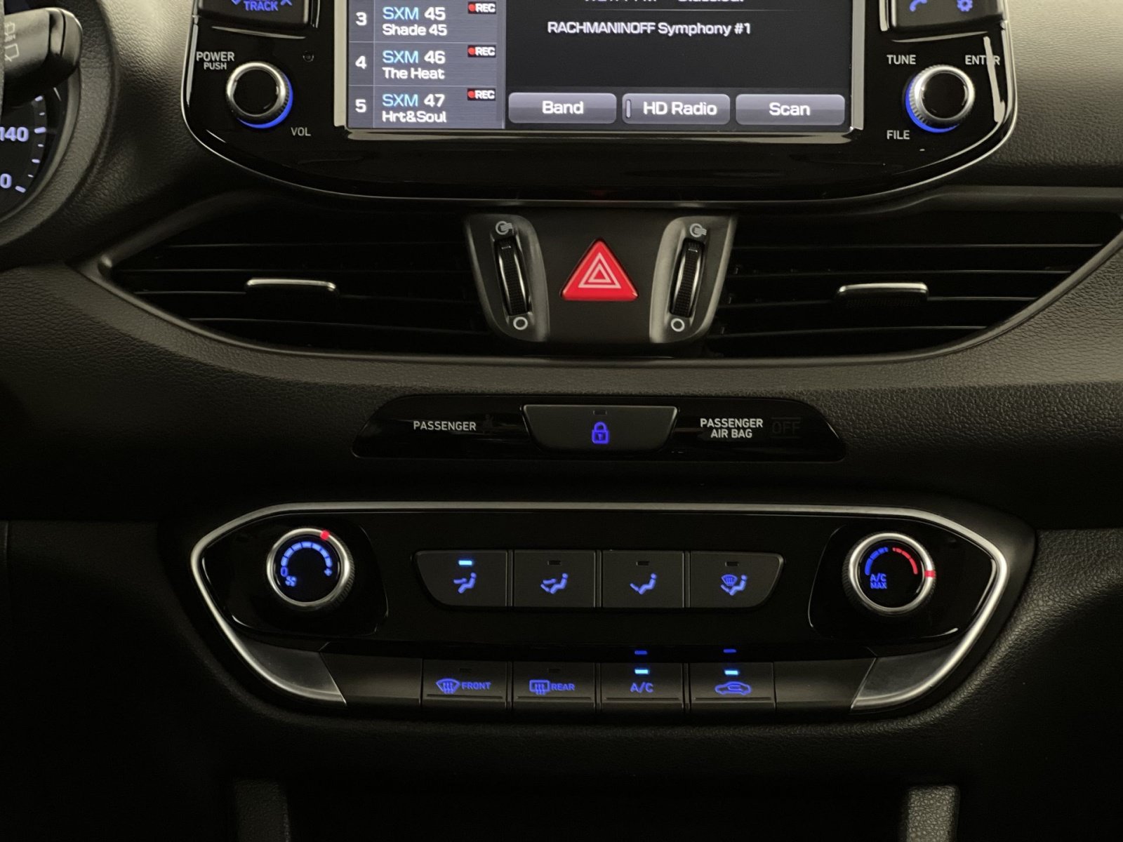Used 2018 Hyundai Elantra GT FWD image 20