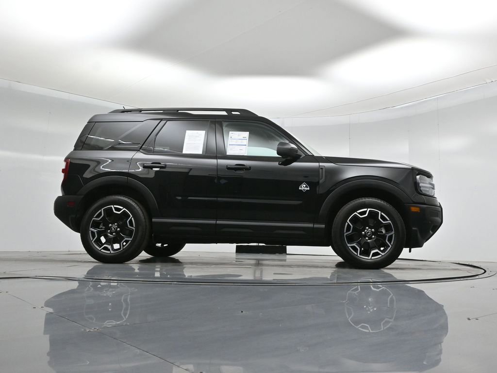 Certified 2025 Ford Bronco Sport Outer Banks w/ Outer Banks Tech Package+ image 10