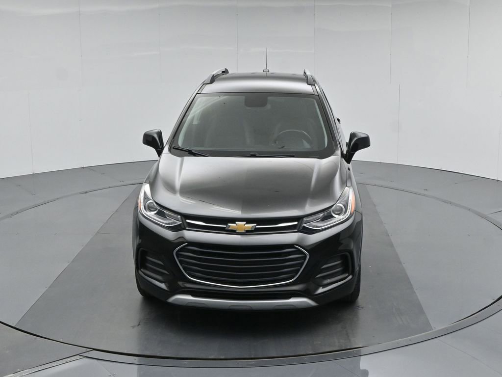Used 2020 Chevrolet Trax LT w/ LT Convenience Package AWD/4WD image 40