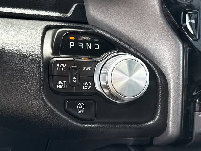 Used 2024 RAM 1500 Laramie AWD/4WD image 40