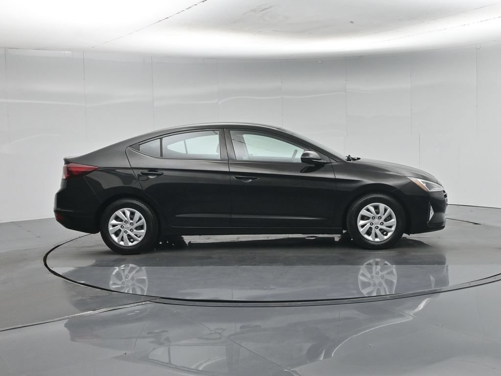 Used 2019 Hyundai Elantra SE w/ Cargo Package FWD image 25