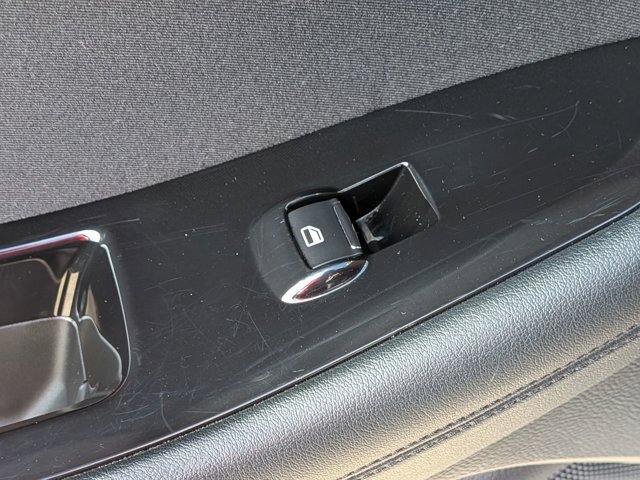 Certified 2019 Ford Edge SEL FWD image 29