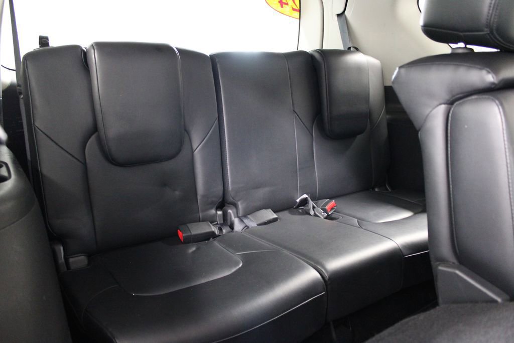 Used 2024 Nissan Armada SL image 36