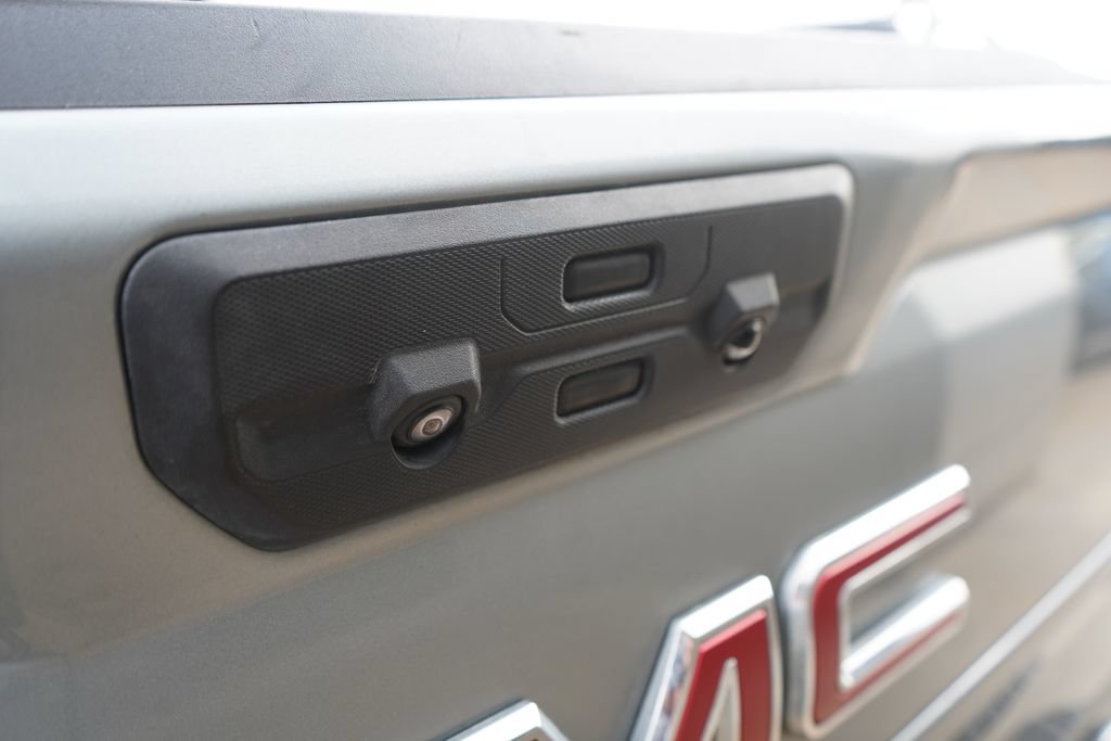 Used 2024 GMC Sierra 1500 SLT RWD image 16