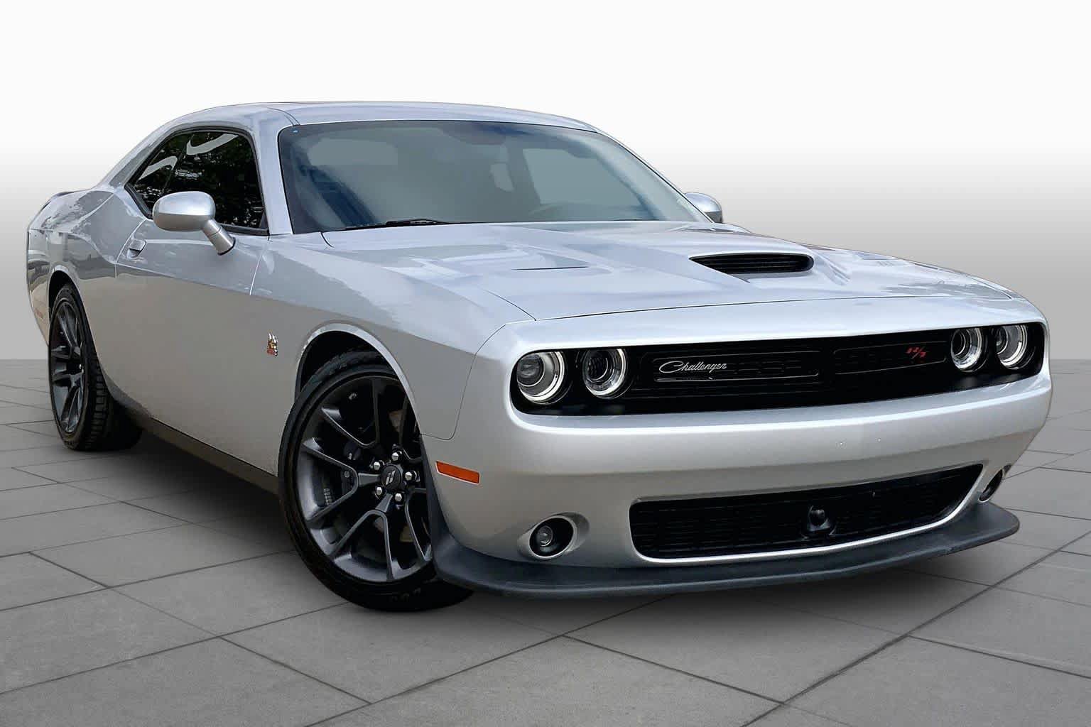 Used 2023 Dodge Challenger R/T Scat Pack w/ Plus Package RWD image 3