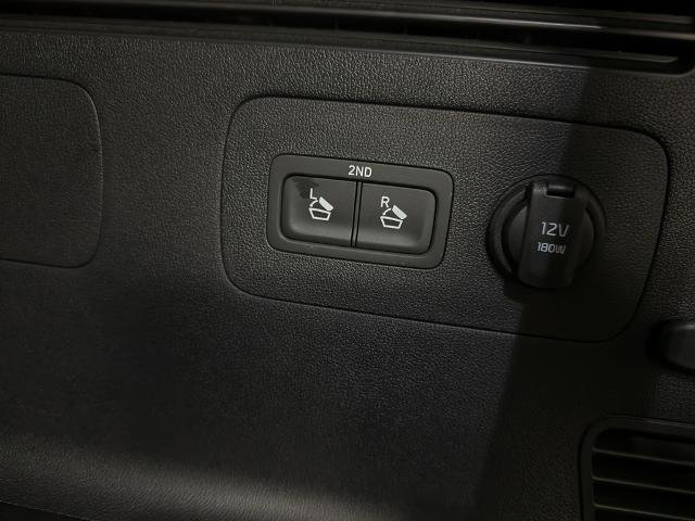 Used 2021 Kia Sorento S w/ Panoramic Sunroof Package FWD image 22