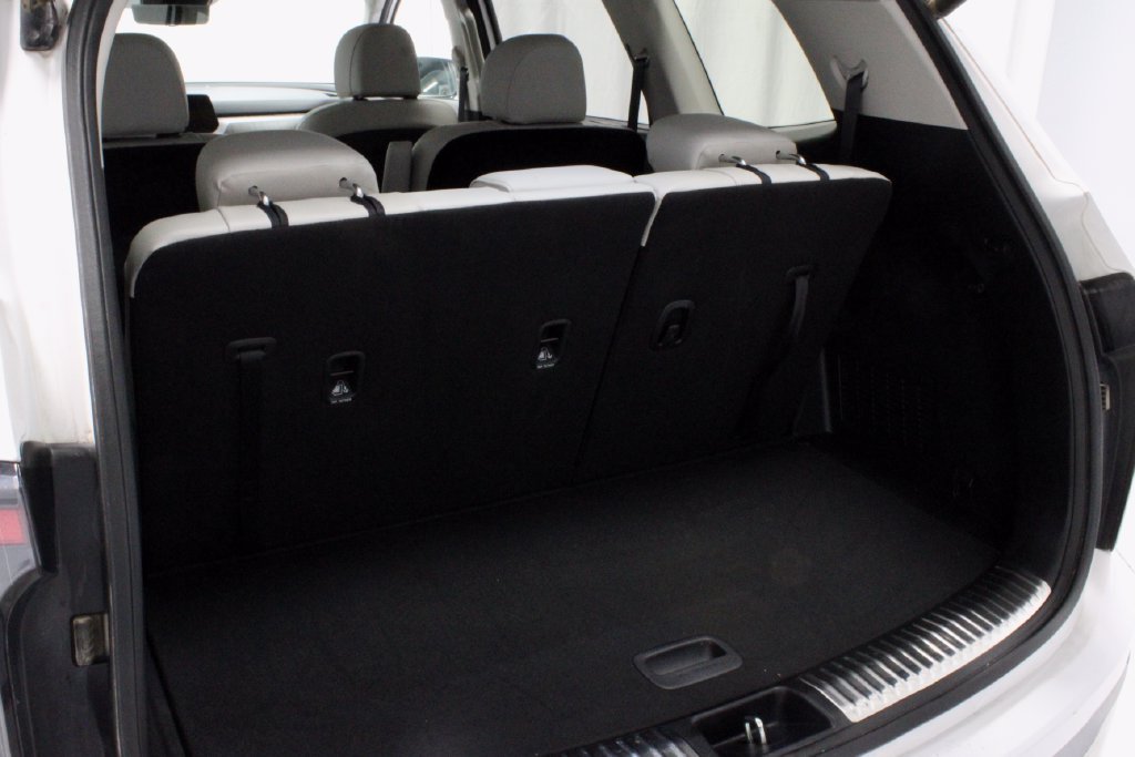 Used 2024 Kia Telluride SX Prestige AWD/4WD image 14