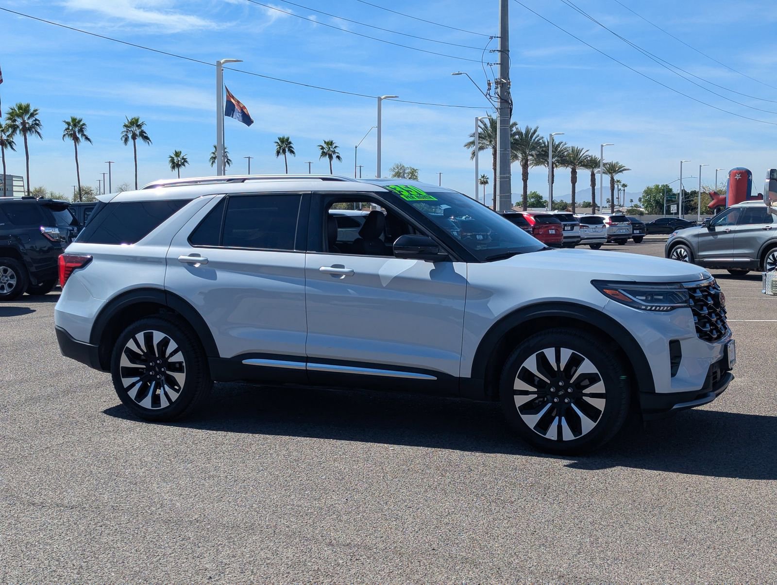 Certified 2025 Ford Explorer Platinum w/ LUX Leather Package image 7