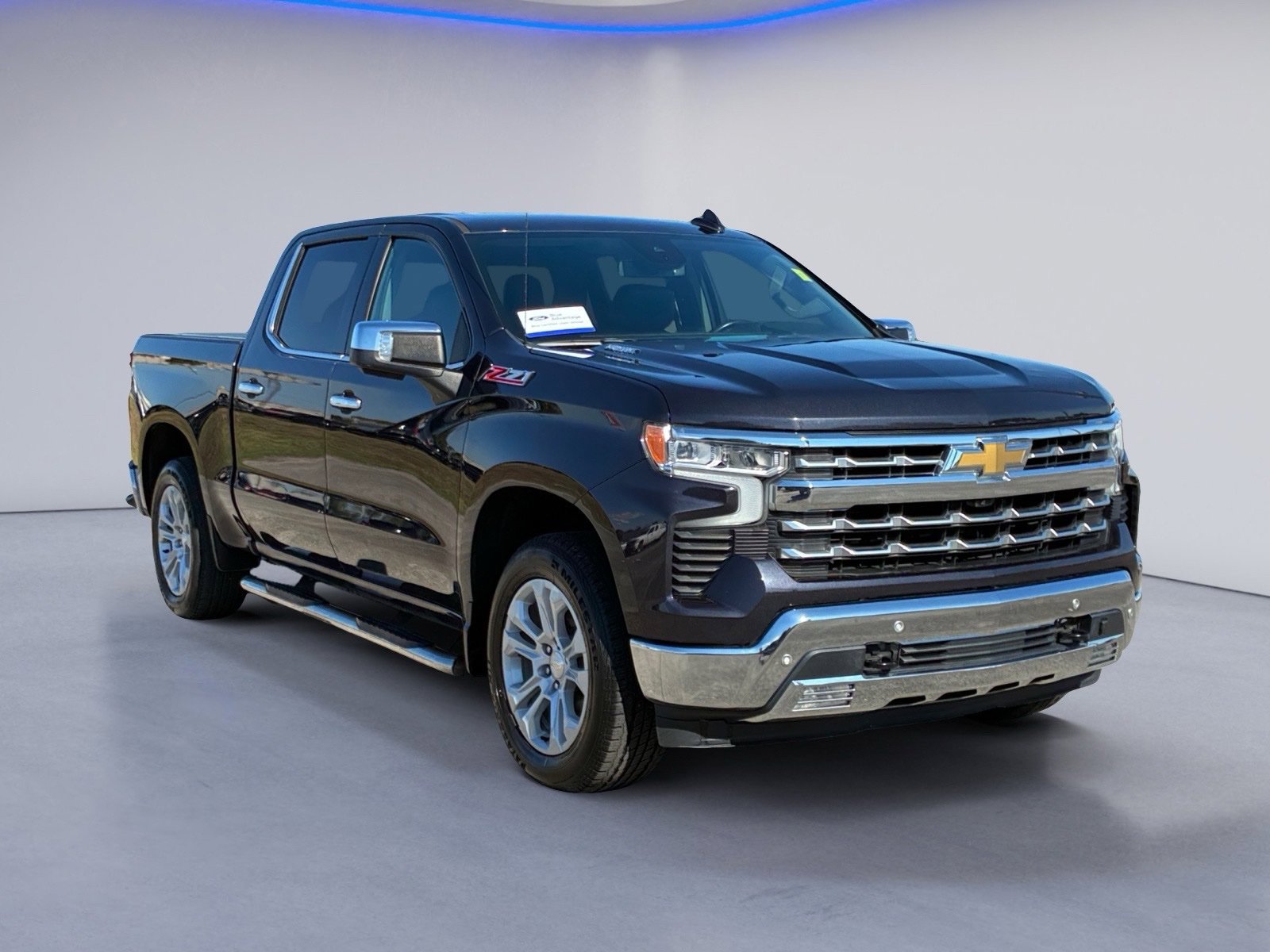 Used 2022 Chevrolet Silverado 1500 LTZ AWD/4WD image 5