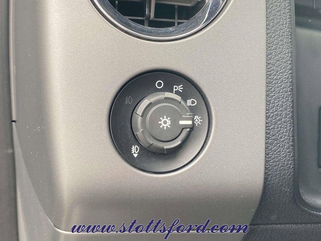 Certified 2017 Ford Expedition Platinum image 20